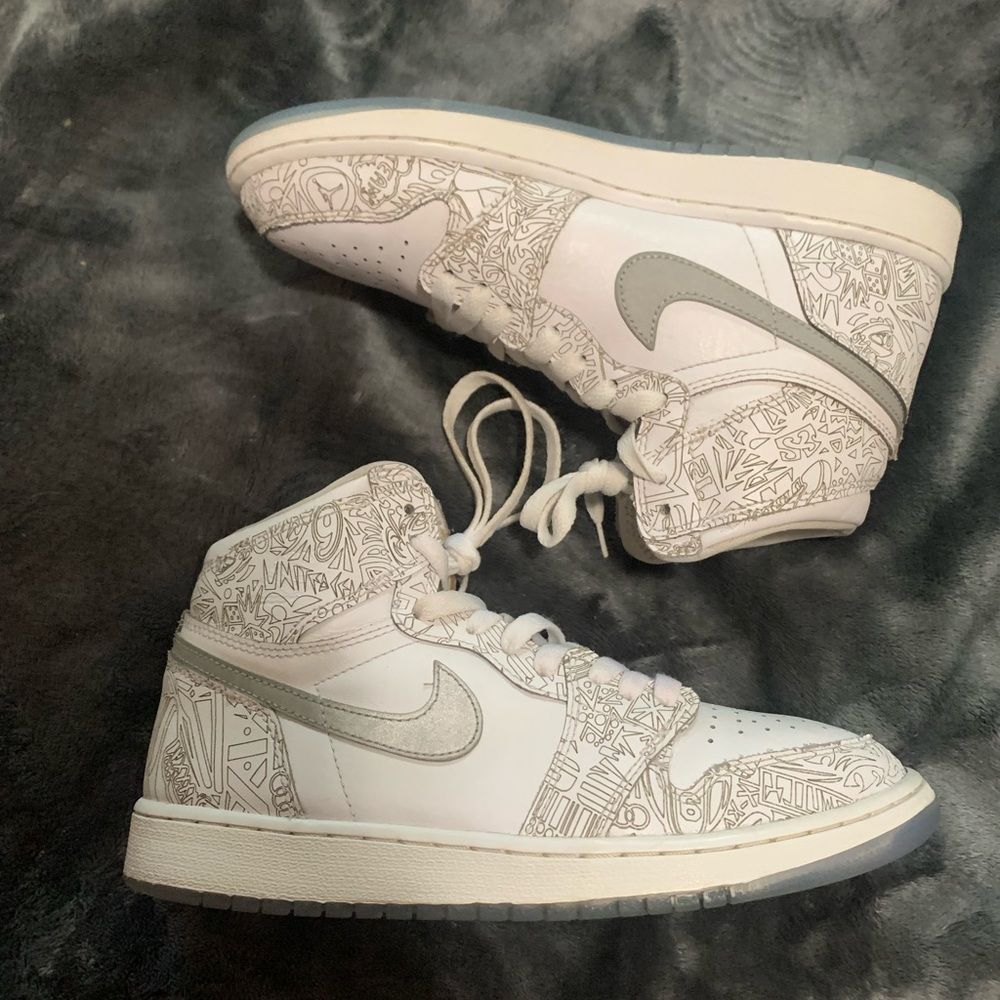 Jordan 1 Retro High OG Laser 2015 - 705289-100 White Metallic Silver